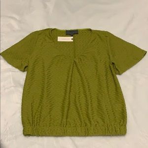 Anthropologie V neck top ✨